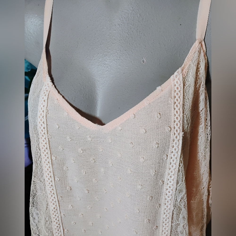 π Torrid, lace layered tank top, NEW with tags 2X FINAL PRICE DROP π§π§π§π§ - Picture 2 of 8